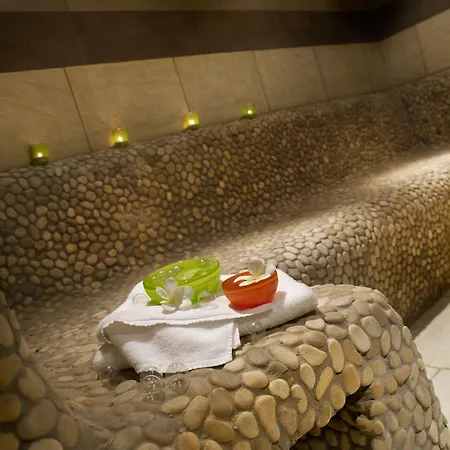 Aparthotel Cgh Residences & Spas Les Granges Du Soleil
